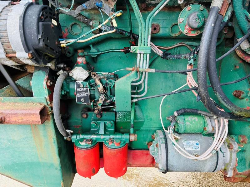 CASE INTERNATIONAL 2WD SPRAYER*C/W SELF PROPELLED SPRAYER*VIDEO*