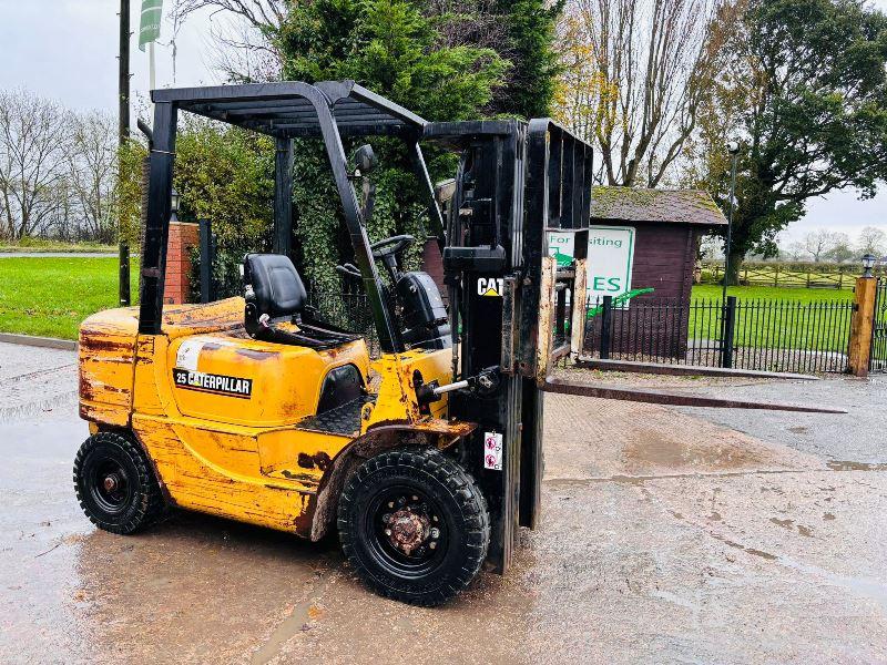 CATERPILLAR 25 DIESEL CONTAINER SPEC FORKLIFT C/W SIDE SHIFT *VIDEO*