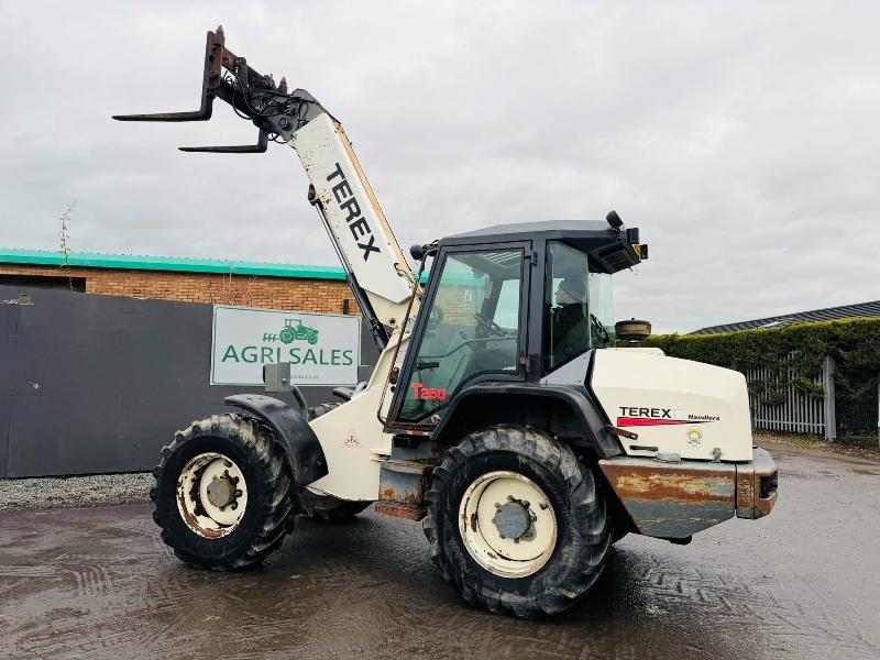 TEREX T250 WHEELED LOADER*C/W PALLET TINES*VIDEO*