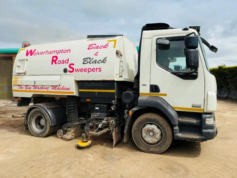 DAF 55.220 SWEEPER LORRY*C/W BRUSHES*YEAR 2012*VIDEO*
