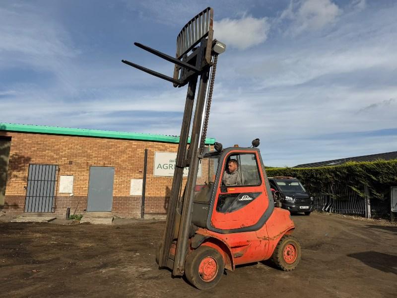 LINDE H40T-04 FORKLIFT*C/W PALLET TINES*VIDEO*