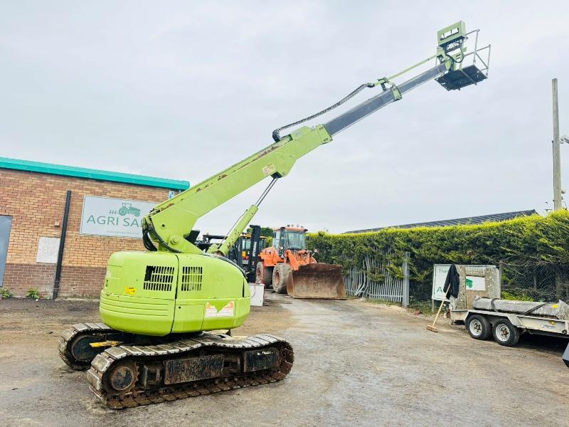 HITACHI TRACKED MANLIFT*C/W RUBBER BLOCK PADS*VIDEO*