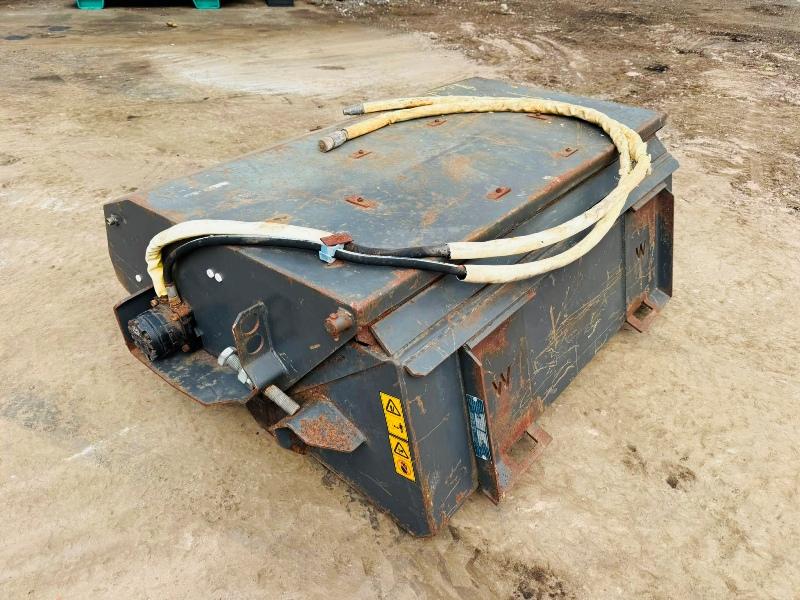 SWEEPER BRUSH TO SUIT SKIDSTEER*YEAR 2011*VIDEO*