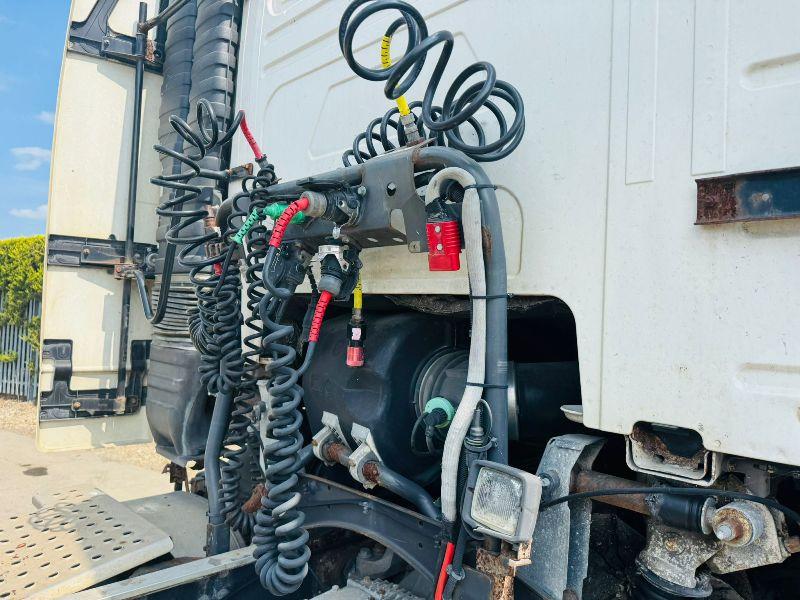 VOLVO FH480 TRACTOR UNIT 6X2 MID LIFT*C/W TIPPING GEAR*VIDEO*