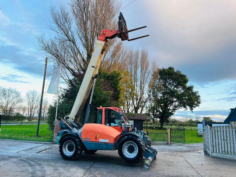 JLG 4013 4WD TELEHANDLER *13 METER REACH* C/W PALLET TINES & PERKINS ENGINE *VIDEO*