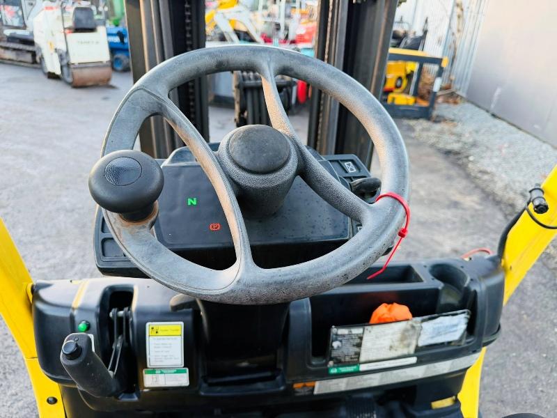 HYSTER H3.0FT CONTAINER SPEC FORKLIFT*C/W PALLET TINES*YEAR 2017*VIDEO*