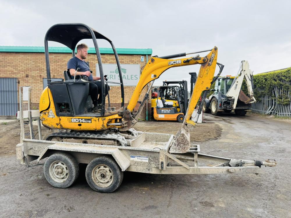 JCB 8014CTS EXCAVATOR*C/W DOUBLE AXLE PLANT TRAILER*YEAR 2010*VIDEO*