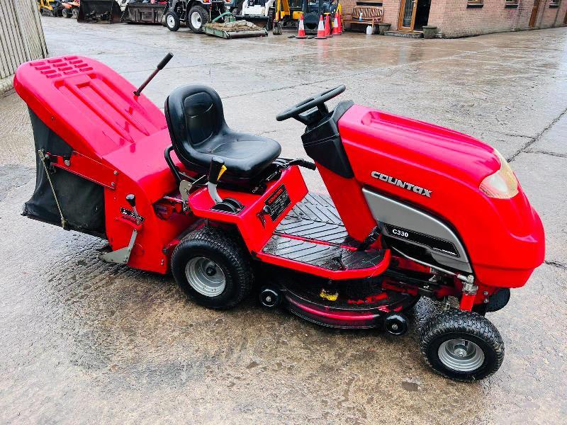 COUNTAX 330 RIDE ON MOWER *YEAR 2009* C/W COLLECTION BOX & HONDA ENGINE 