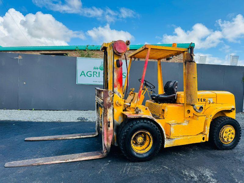 HYSTER CONTAINER SPEC FORKLIFT*C/W FORK POSITIONER AND SIDESHIFT*VIDEO*