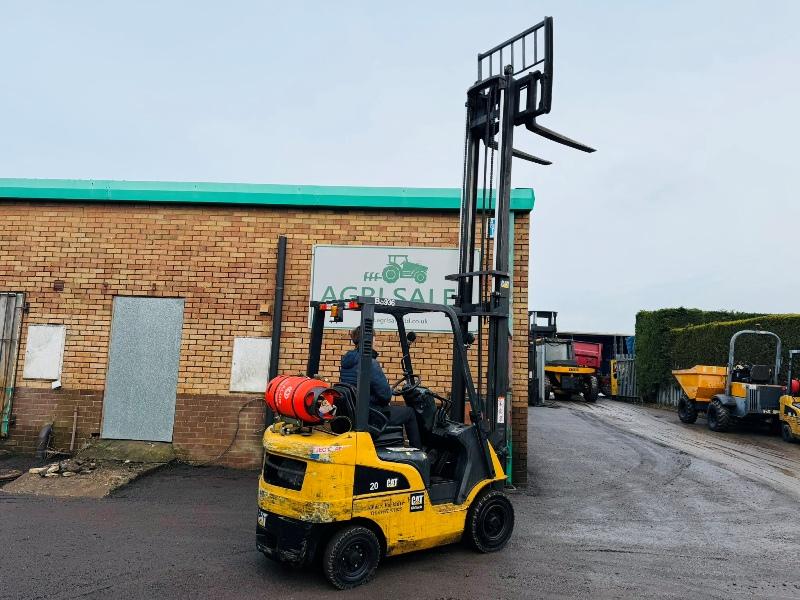 CATERPILLAR GP20NT FORKLIFT*YEAR 2015*C/W PALLET TINES*VIDEO*