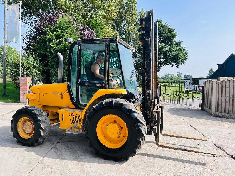 JCB 926 4WD ROUGH TERRIAN FORKLIFT C/W 2 STAGE MAST & PALLET TINES *VIDEO*