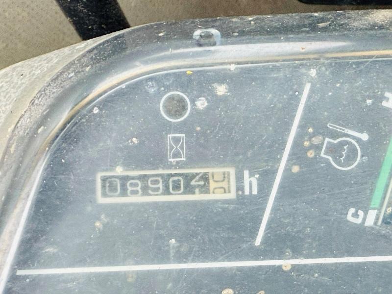 KOMATSU PC60 EXCAVATOR *C/W 2 BUCKETS*VIDEO*