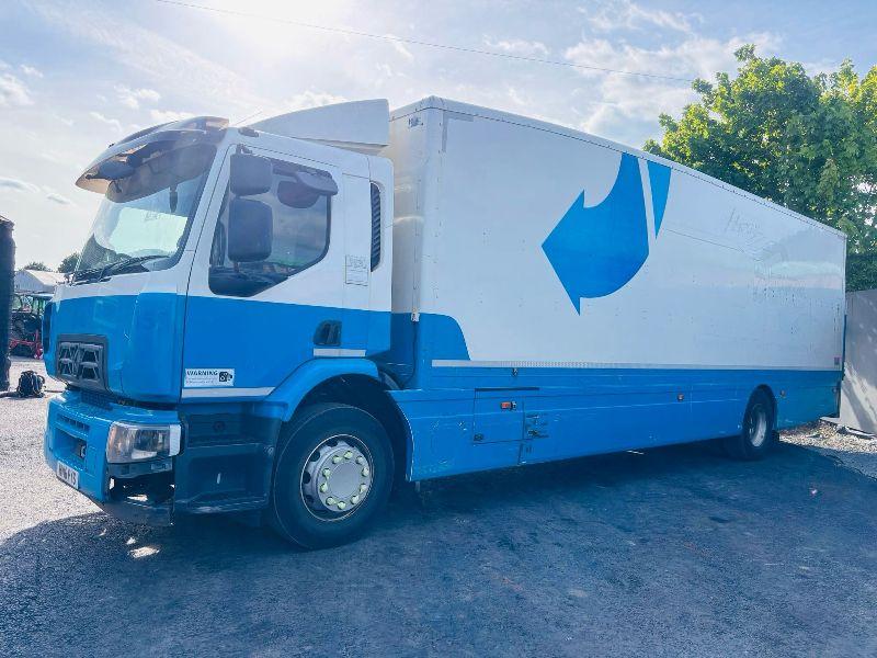 RENAULT D18 WIDE 4X2 BOX LORRY 30FT *C/W TAIL LIFT*VIDEO*