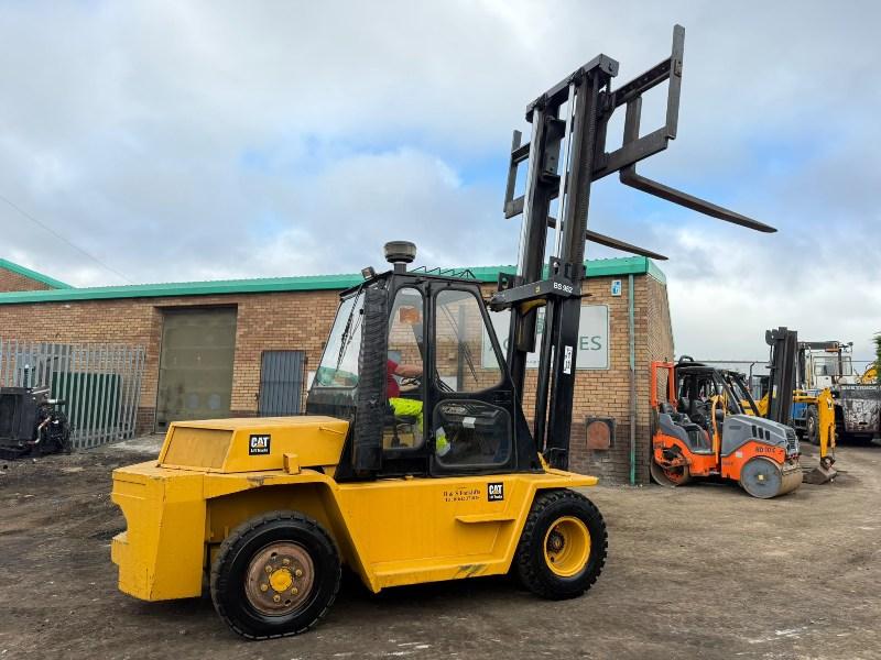 CATERPILLAR V155B FORKLIFT*C/W PALLET TINES*VIDEO*