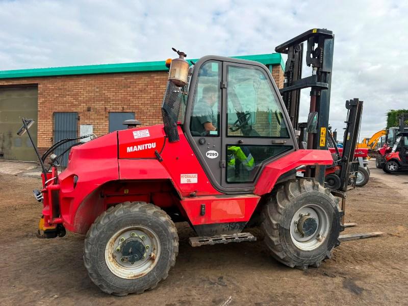 MANITOU M30-4 FORKLIFT*C/W PICK UP HITCH*YEAR 2017*7604 HOURS*VIDEO*