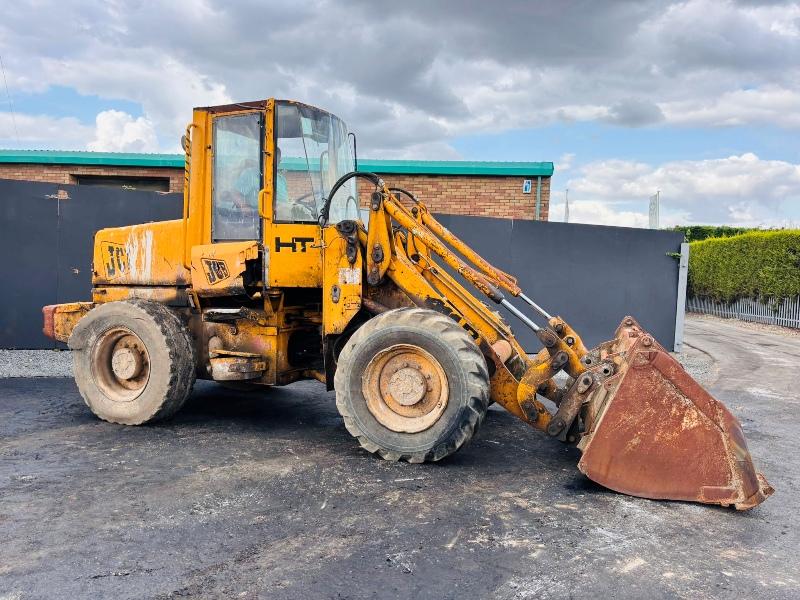 JCB 411 B LOADING SHOVEL*C/W BUCKET*VIDEO*