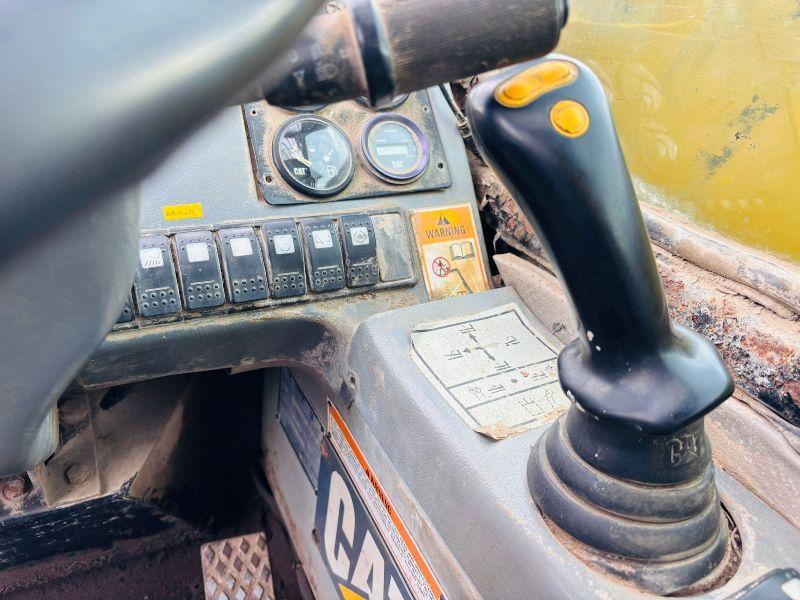 CATERPILLAR TH63 4WD TELEHANDLER *C/W SWAY & PALLET TINES*VIDEO*