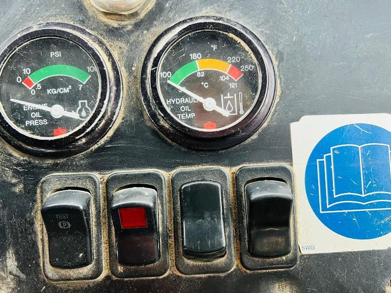 INGERSOL RAND SD-122DX TF ROLLER *4880 HOURS* C/W FULLY GLAZED CABIN *VIDEO*