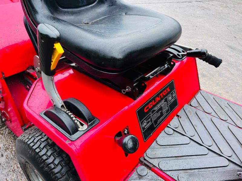 COUNTAX 330 RIDE ON MOWER *YEAR 2009* C/W COLLECTION BOX & HONDA ENGINE 