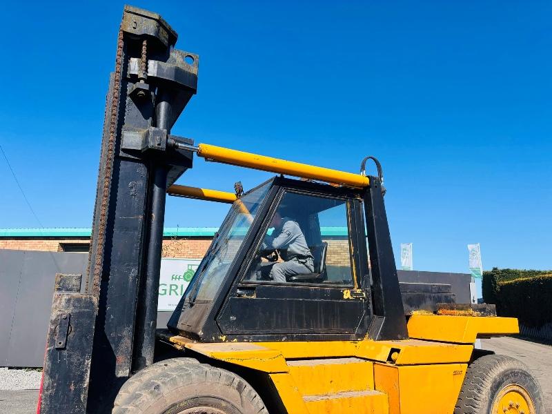 DCH DOH 12 TONNE 2 STAGE MAST LIFT *C/W 8FT TINES*VIDEO*