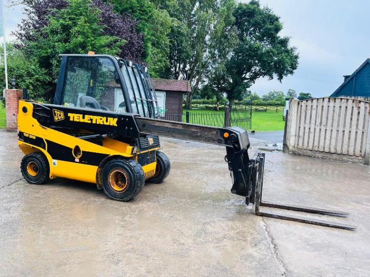 JCB TLT35D TELETRUCK C/W PALLET TINES *NON-RUNNER*VIDEO*