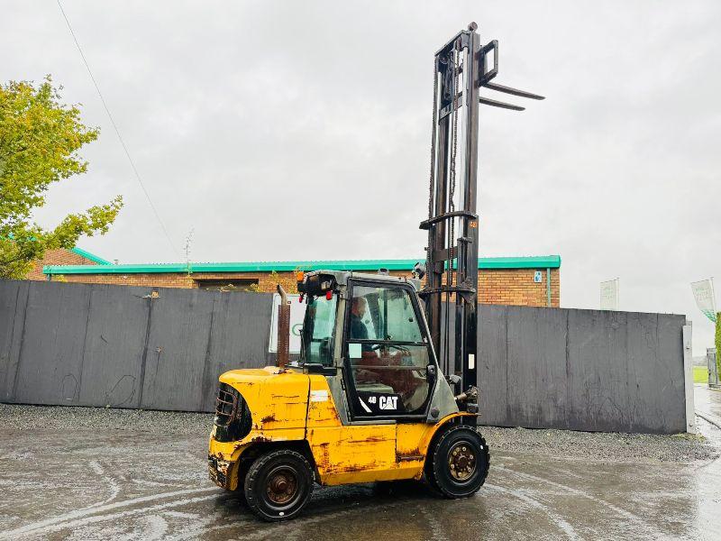CATERPILLAR DP40K 2 4 TONNE FORKLIFT*C/W PALLET TINES*VIDEO*