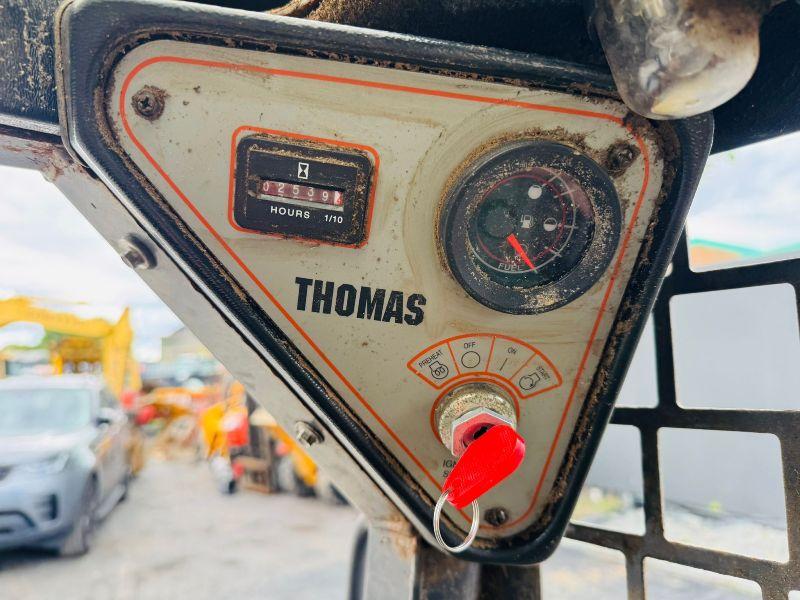 THOMAS 153 MUSCLE SKIDSTEER*C/W BUCKET AND BAIL SPIKE*YEAR 2008*VIDEO*