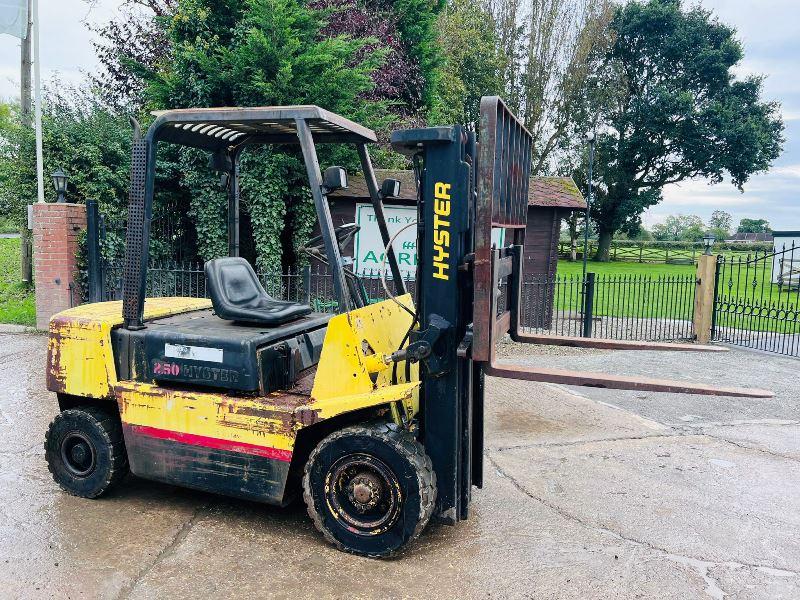 HYSTER 2.5 CONTAINER SPEC DIESEL FORK LIFT C/W SIDE SHIFT & ISUZU ENGINE *VIDEO*