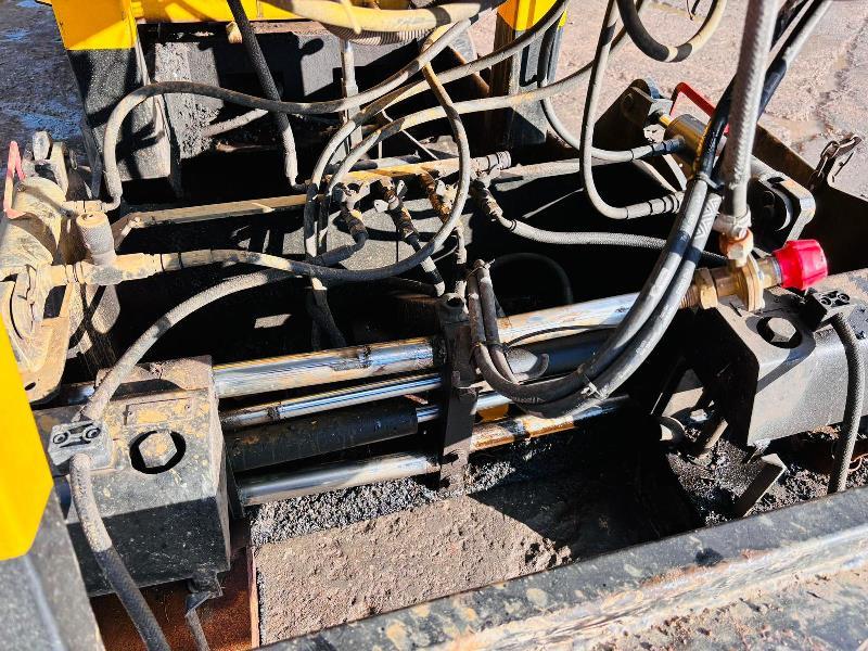 BITELLI BB611 TRACKED ASHPELT PAVER C/W 360 DEGREE SLEW HOPPER *VIDEO*