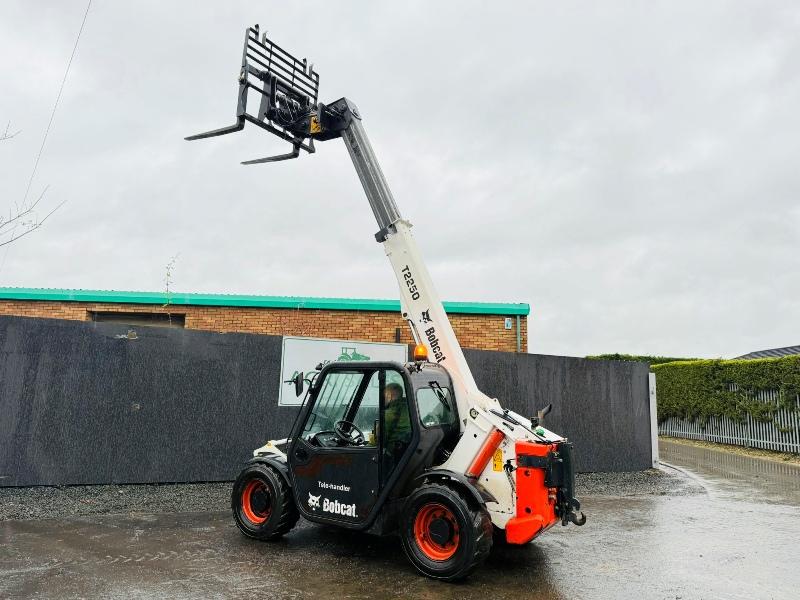 BOBCAT T2250 TELEHANDLER*YEAR 2014*3686 HOURS*AG SPEC*VIDEO*