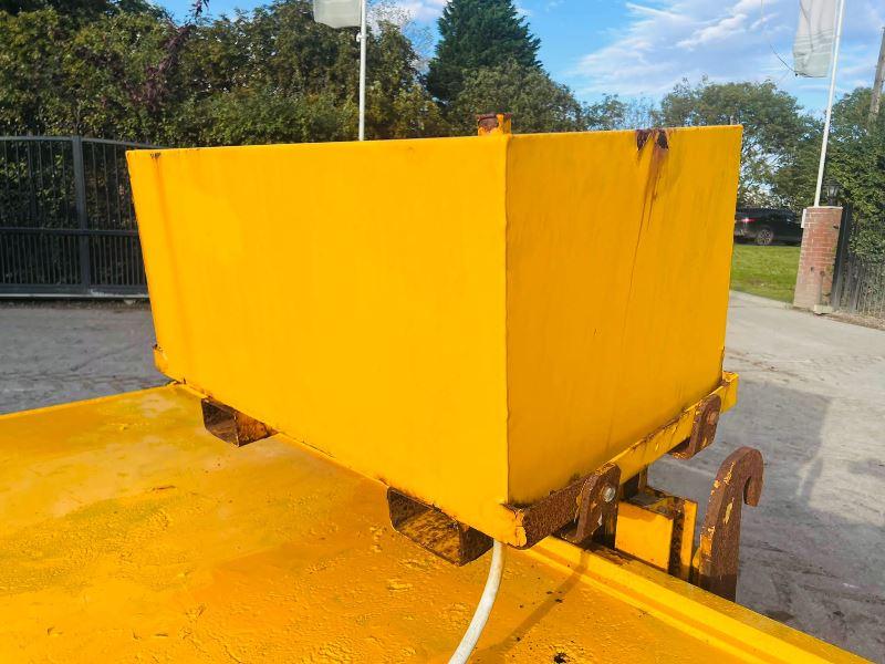 JCB 500 SWEEPER BOX C/W WATER TANK & SPRINKLER 