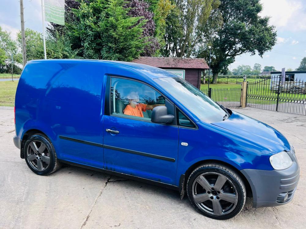 VOLKSWAGON CADDY C2.0TDI VAN * MOT'D TILL SEPTEMBER 2024 *