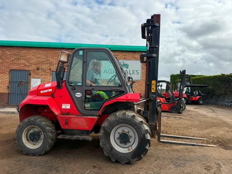 MANITOU M30-4 FORKLIFT*C/W PICK UP HITCH*YEAR 2017*7604 HOURS*VIDEO*