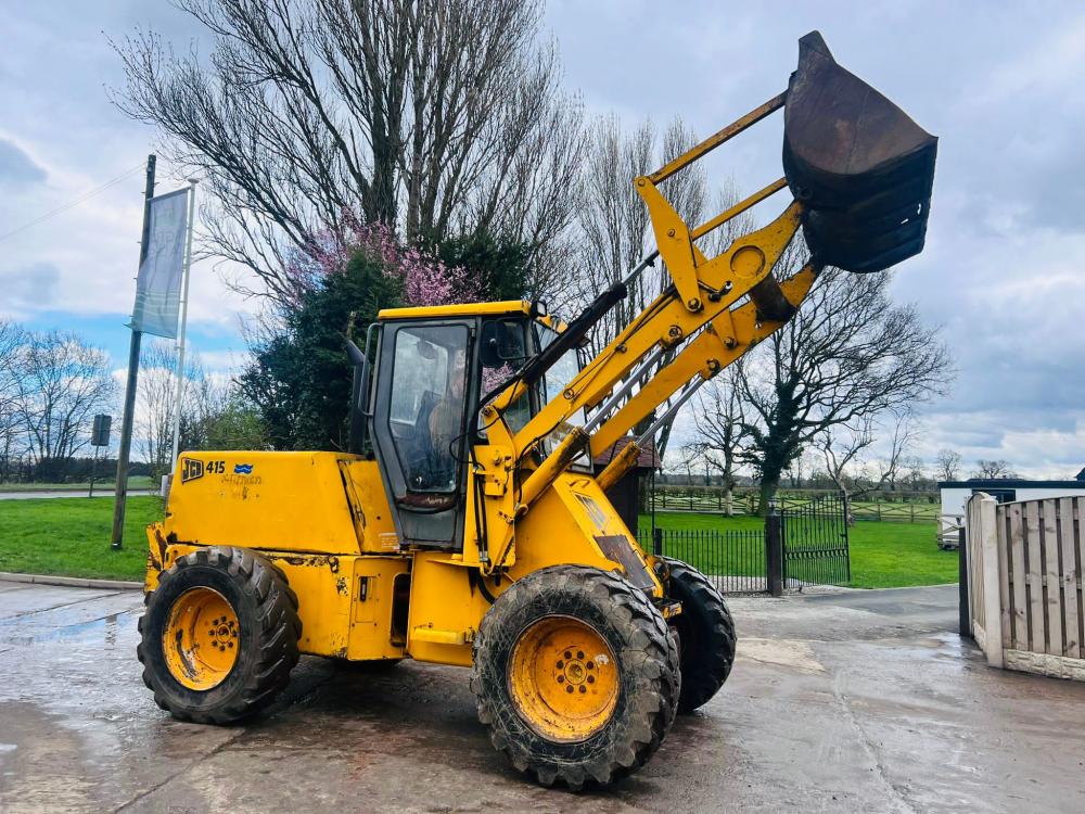 JCB 415 4WD LOADING SHOVEL C/W BUCKET *VIDEO*