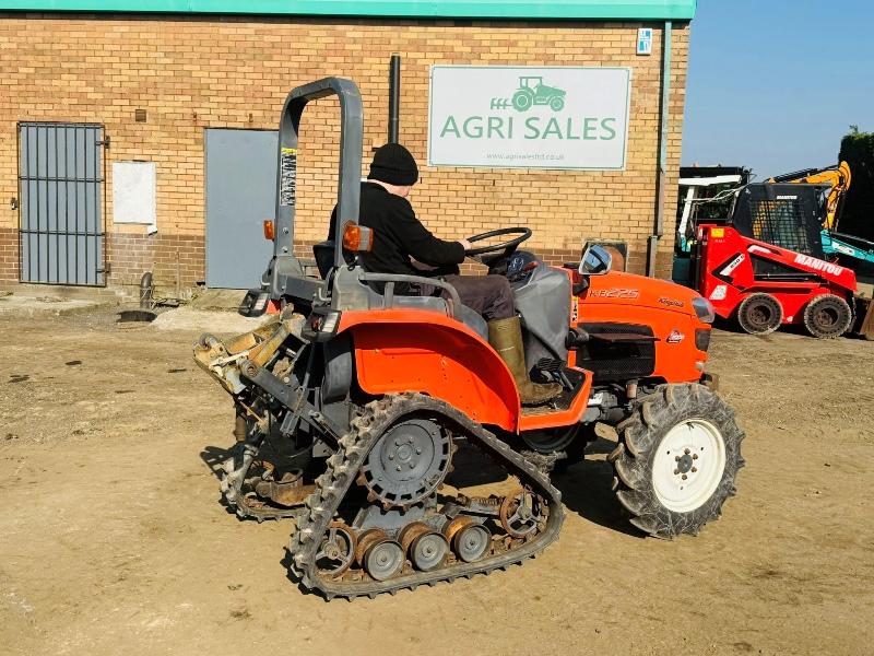 KUBOTA KB225 HALF TRACK COMPACT TRACTOR*1044 HOURS*VIDEO*