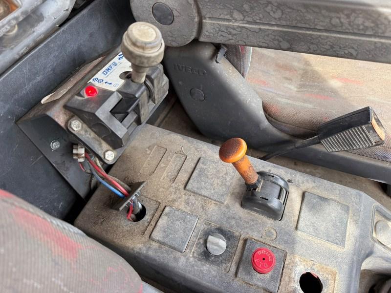 IVECO 18E 3 WAY TIPPER*C/W ATLAS CRANE*VIDEO*