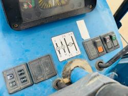 FORD 4630 4WD TRACTOR*C/W 2 SPOOL VALVES*VIDEO*