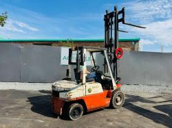NISSAN A25 CONTAINER SPEC DIESEL FORKLIFT*C/W PALLET TINES*VIDEO*