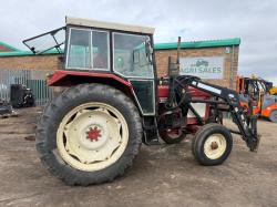CASE INTERNATIONAL 884 TRACTOR*C/W FRONT LOADER*VIDEO*