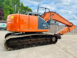 HITACHI ZX225USR TRACKED EXCAVATOR C/W QUICK HITCH *VIDEO*