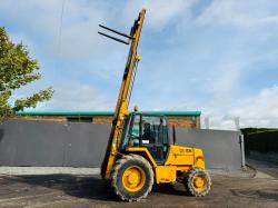 JCB 926 4WD ROUGH TERRAIN FORKLIFT*C/W PALLET TINES*VIDEO*