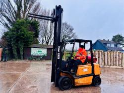 YALE GLP25RF FORKLIFT *CONTAINER SPEC* C/W SIDE SHIFT *VIDEO*