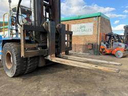 SVETRUCK 28 120/46 FORKLIFT*28 TONNE LIFT*VIDEO*