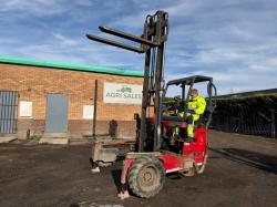MOFFETT M5 25.3 *C/W FORK POSITIONER*1453 HOURS*YEAR 2012*VIDEO*