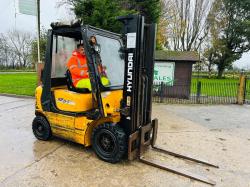 HYUNDIA HDF25-5 CONTAINER SPEC FORKLIFT C/W 3 STAGE MAST *VIDEO*