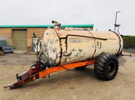 SLURRY TANKER HAS BEEN USED FOR DUST SUPRESSION*VIDEO*