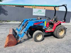 MASSEY FERGUSON 1220 LOADER TRACTOR *C/W LOADER AND BUCKET*VIDEO*