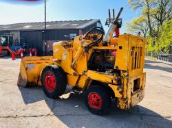 INTERNATIONAL HARVESTER H25B LOADING SHOVEL * NON-RUNNER * C/W PERKINS ENGINE 