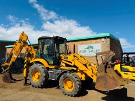 JCB 3CX PROJECT 21 4WD BACKHOE DIGGER* C/W 4 IN ONE BUCKET*VIDEO*
