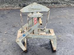 EICHINGER CASSEL KERB LIFTER*YEAR 2016*VIDEO*